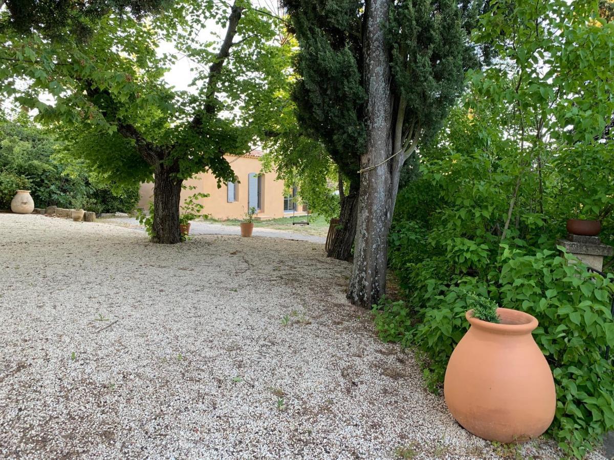 Le Mas Des Pignes -Adults Only Aix-en-Provence Esterno foto
